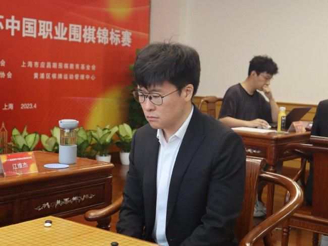 六月婷