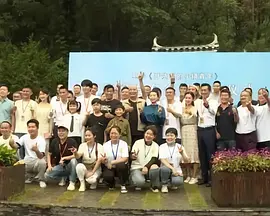 他将头埋进双腿间吮小核图片