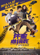 美女漏胸无遮挡
